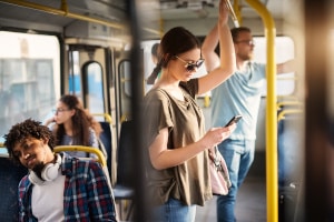 Falls Sie das BVG-Abo außerordentlich kündigen, müssen Sie trotzdem für den Nutzungszeitraum zahlen.