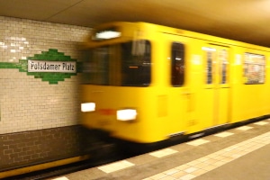 Kann ich mein BVG-Jahresabo jederzeit kündigen?