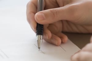 Ein Änderungsbescheid zum Bürgergeld kann aus vielen Gründen eingehen. Am gängigsten sind Anpassungen aufgrund gemeldeter Veränderungen der Lebenssituation.