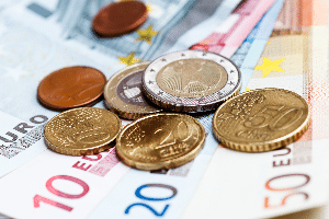 Einen Anspruch auf Bürgergeld haben viele Menschen in Deutschland. Das Bürgergeld hilft Ihnen dabei, besser über die Runden zu kommen.
