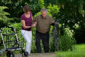 Anspruch auf Pflegehilfsmittel: Ein Rollator gilt als technisches Hilfsmittel.