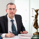 Es kommt zu einer Anwaltshaftung, wenn Rechtsanwälte eine Pflichtverletzung begehen