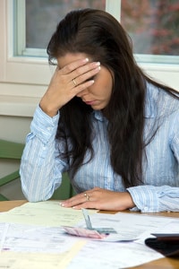 Ein gutes Arbeitszeugnis kann den Stress bei der Arbeitssuche reduzieren.