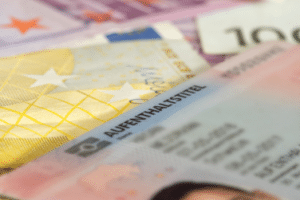 Aufenthaltserlaubnis: Für eine unverheiratete, ausländische Mutter eines deutschen Kindes gibt es sie nach einer Vaterschaftsanerkennung.
