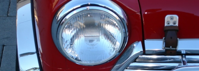 Wann ist am Auto die Beleuchtung einzuschalten?