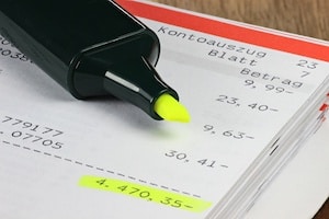 Bürgergeld online beantragen beim Jobcenter: Stellen Sie Ihren Bürgergeld-Antrag online, können Sie alle Nachweise digital beifügen.