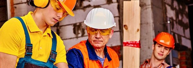 Nicht immer können Auszubildende mit Bürgergeld während der Ausbildung Ihr Gehalt aufstocken.