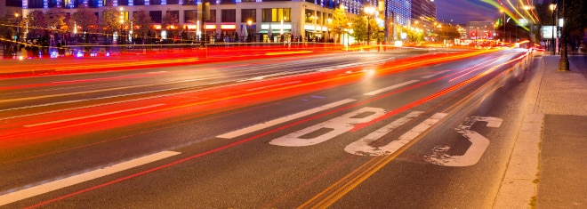 Der Bussonderfahrstreifen ist Linienbussen vorbehalten und für andere Fahrzeuge bis auf wenige Ausnahmen tabu. 