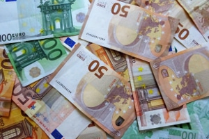 DSGVO: Halten Rechtsanwälte die neuen Datenschutzrichtlinien nicht ein, kann ein hohes Bußgeld die Folge sein.
