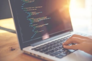Die DSGVO tritt in Kraft und betrifft damit auch jeden, der eine Webseite oder einen Blog betreibt.