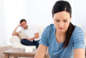 Können nach der Scheidung ehebedingte Nachteile geltend gemacht werden, ist der Bevorteilte in der Unterhaltspflicht.