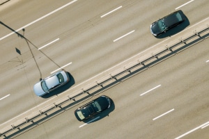 Warum bedeutet das Ende einer Geschwindigkeitsbegrenzung nicht, volle Fahrt voraus?