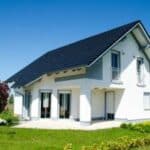 Wenn eine Erbengemeinschaft über ein Haus verfügen soll, kommt es nicht selten zu Streit.
