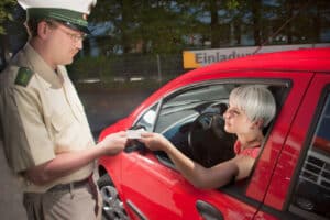 Um den Entzug der Fahrerlaubnis geht es in § 3 StVG