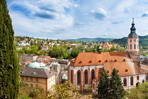 Die eine oder andere freie Trauung kann in einer Kirche abgehalten werden.