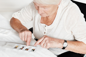 Der GdB bei Alzheimer/Demenz richtet sich nach dem Fortschritt der Erkrankung.