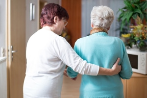In Deutschland kommt es immer öfter zu Gewalt in der Pflege.
