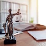 Eine Klage gegen die Arbeitspflicht für Asylbewerber wurde vom Landessozialgericht Thüringen abgewiesen.