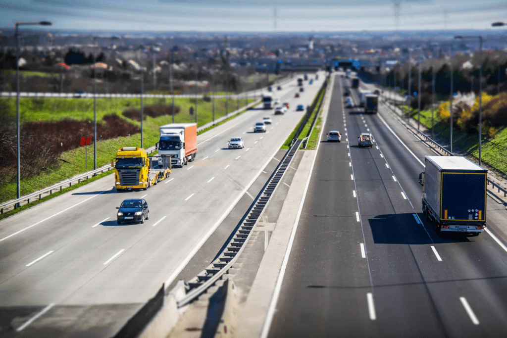 Klimaschutzgesetz: Der Verkehrs gehört zu den Sektoren, für die Minderungsziele gesetzt wurden. 