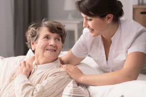 Pflegeversicherung: Welche Leistungen Ihnen zustehen, hängt vom Pflegegrad ab.