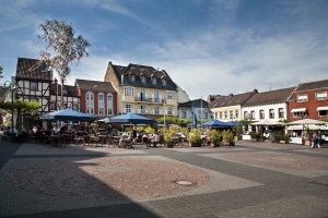 Je neuer das Haus, desto strenger die Richtlinien beim Bau, was die Energieeffizienz angeht.