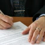 Die Abgabe einer Steuererklärung ist in Steuerklasse V Pflicht.