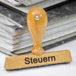 Die Steuerhinterziehung zieht eine hohe Strafe nach sich.
