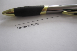 Unterlassungserklärung unterschreiben: Damit akzeptieren Sie die Bedingungen.